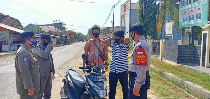 Polsek Kaliwedi Polresta Cirebon bersama instansi terkait laksanakan operasi yustisi protokol kesehatan covid-19