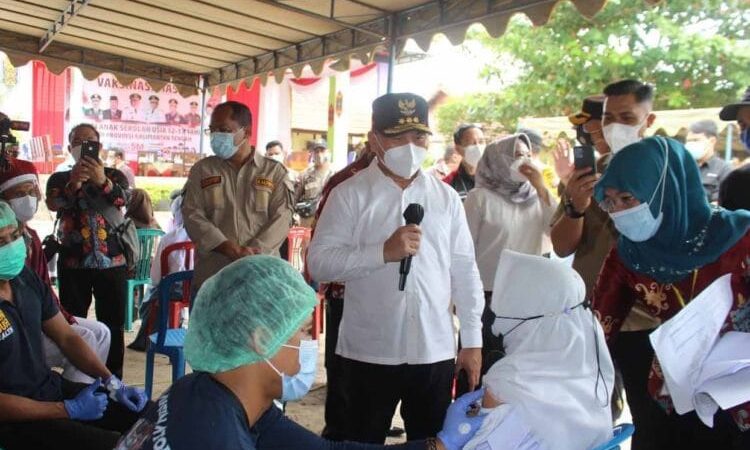Gubernur Kalteng Kunjungi Vaksinasi Pelajar Kabupaten Kotawaringin Barat.