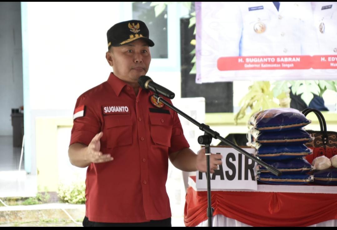 Gubernur Sugianto Sabran Mengajak Masyarakat Bercocok Tanam agar Inflasi di Kalteng Terkendali