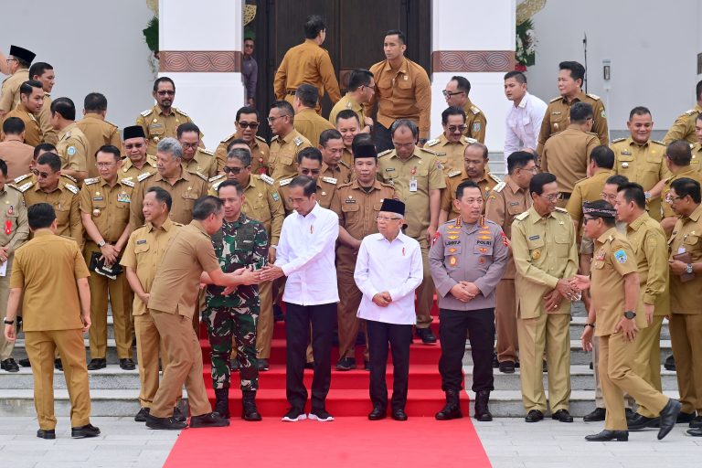 Pj Bupati Barsel Bertemu Jokowi di IKN, Bahas Strategi Pembangunan Nasional