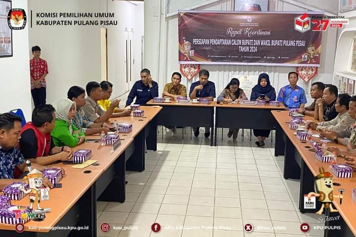 Ketua KPU Pulang Pisau Roby Hudin Memimpin Rapat Koordinasi Persiapan Pendaftaran Calon Bupati Dan Wakil Bupati Tahun 2024