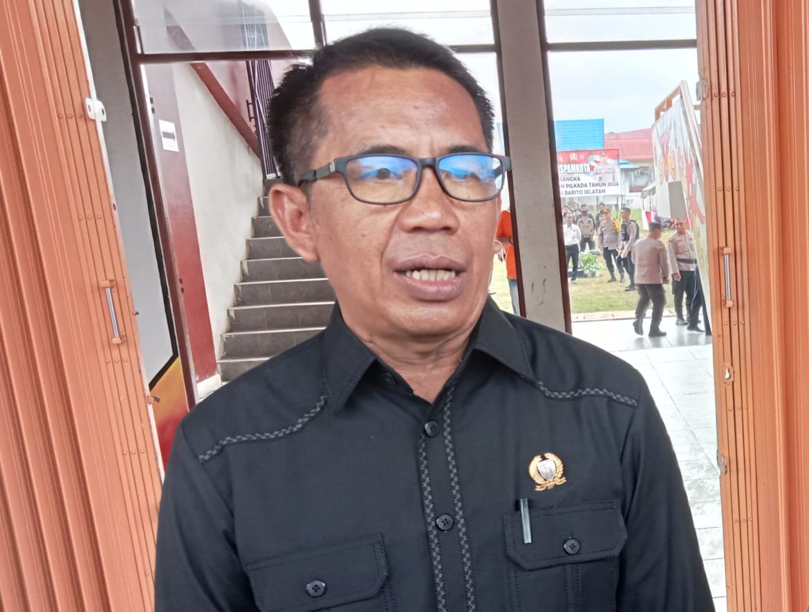 Sukses Tak Harus Jadi PNS, Wakil Ketua DPRD Barsel Dorong Pemuda Berwirausaha